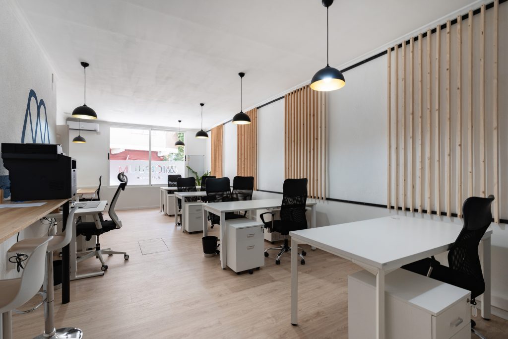 alquiler de oficinas denia - Alquiler de Oficinas Denia: Más que un Escritorio, Descubre los Servicios Premium de Nuestro Esp